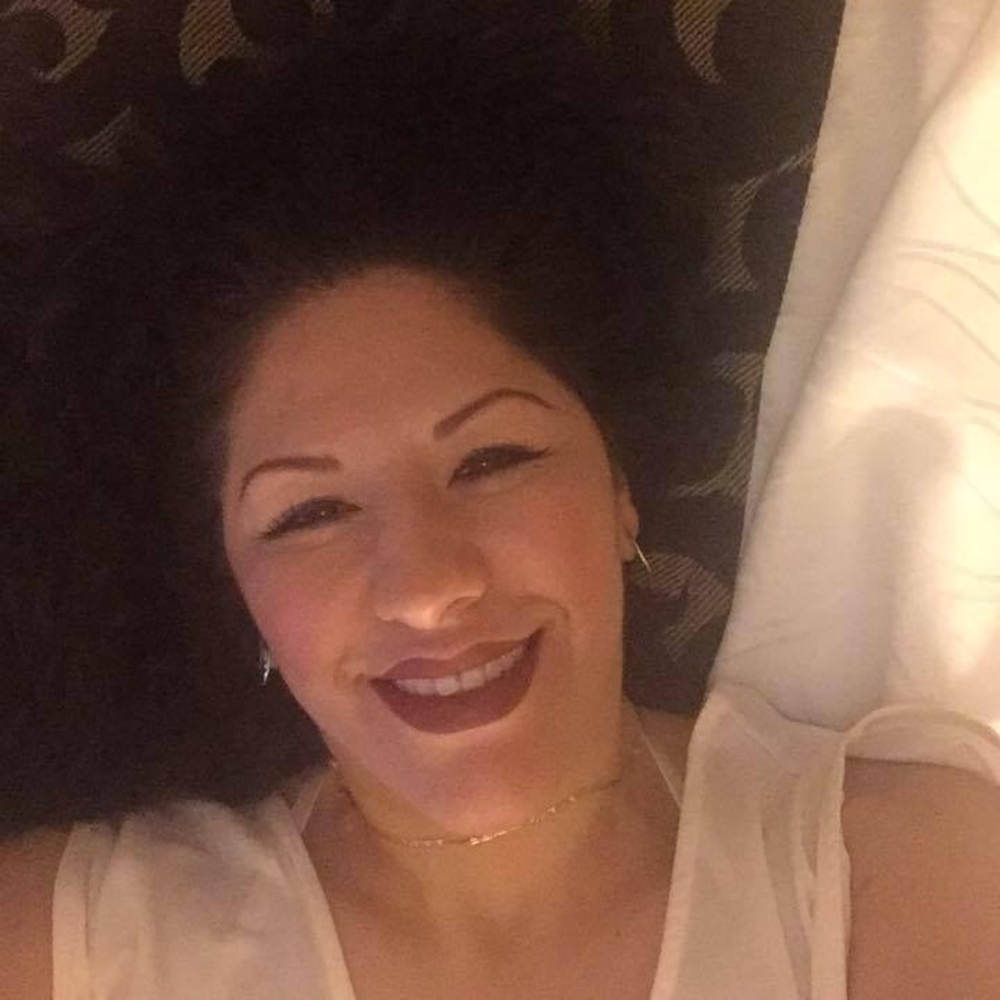 Meet your Posher, Victoria